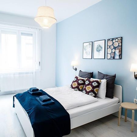 Central New Home With 3 Bedrooms, A/C And Balcony Budapest Kültér fotó