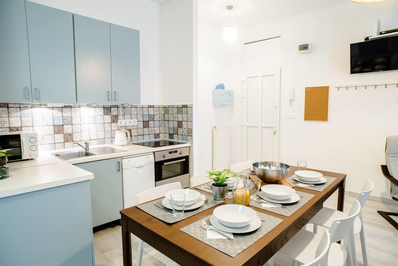 Central New Home With 3 Bedrooms, A/C And Balcony Budapest Kültér fotó